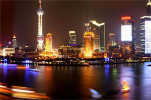 ＊＊Title： Showcasing Talents at a Gathering in Shanghai＊＊