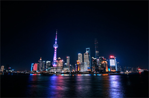 Meet unique people, stories, and emotions in Shanghai by night